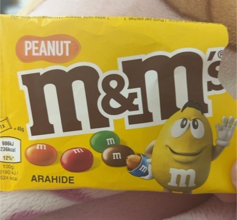 Cukierki M&M's orzeszki ziemne w czekoladzie kolorowe skorupki 45 g